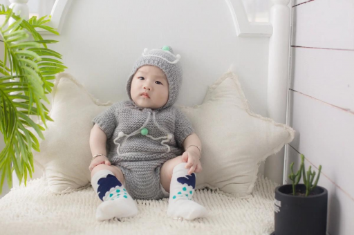巴音郭楞蒙古孕妇肚子最下边缘疼